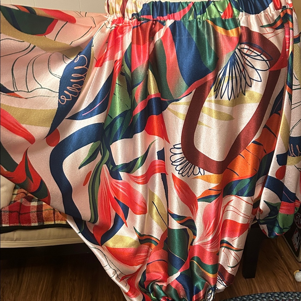 Vibrant Tropical Print Off-Shoulder Balloon Dress